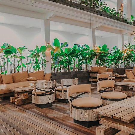 Kaberaz Luxury By Amithya Hotel Sumenep Luaran gambar